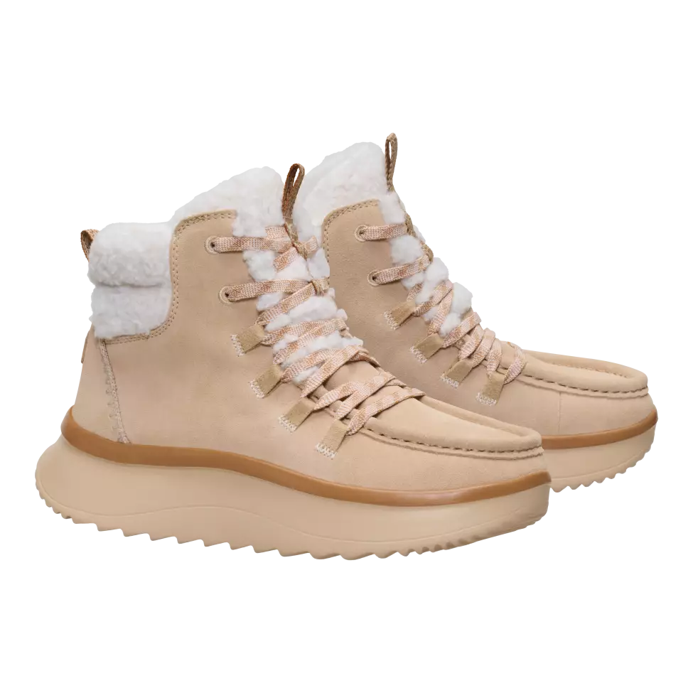 Wendy Peak Apres Suede CozStit 