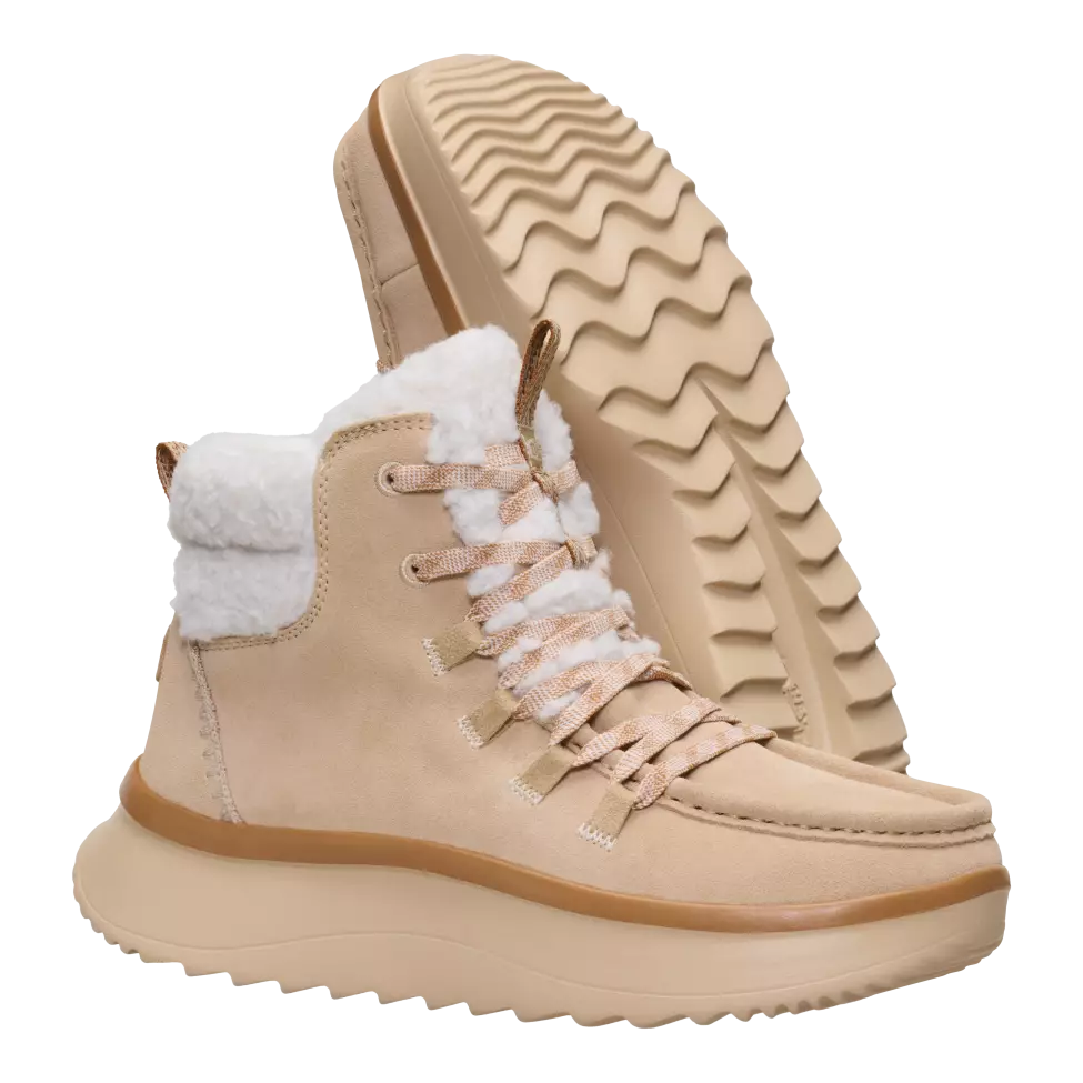 Wendy Peak Apres Suede CozStit 